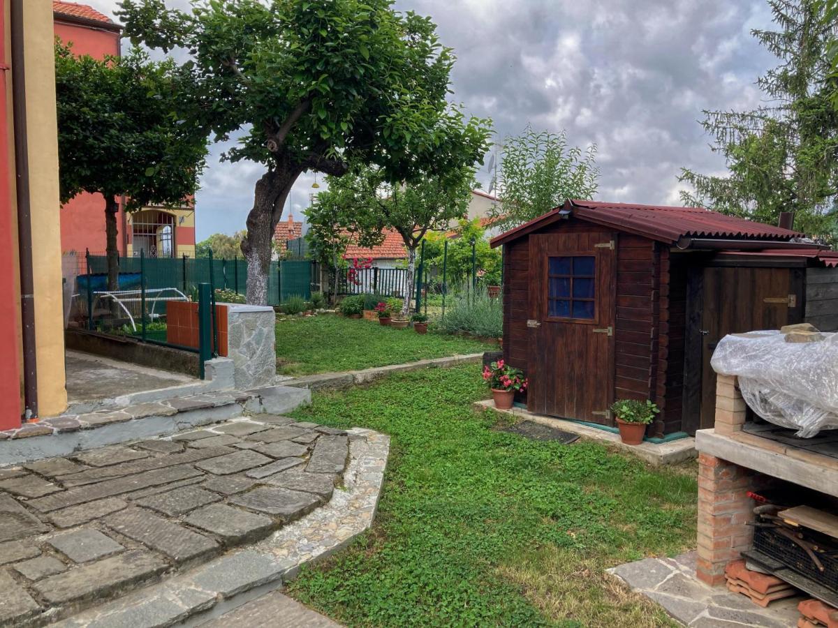 La Casa Rossa Arcola Con Vista Villa Exterior foto